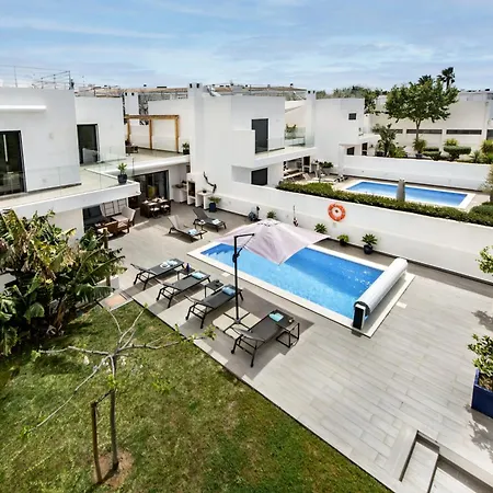 Serena Holiday home *