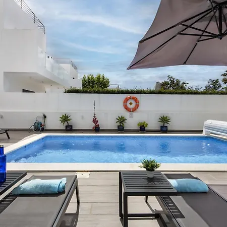 Serena Holiday home *